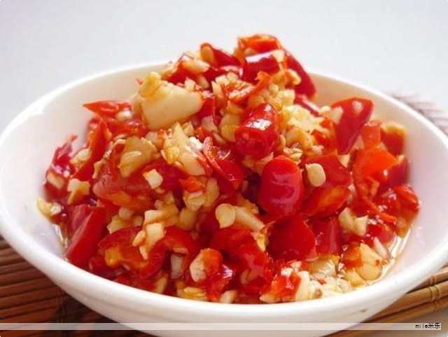 在以习近平同志为核心的党中央坚强领导下,全国38个选举单位选举产生了2296名党的二十大代表。这些代表来自各行各业的优秀党员,具有广泛代表性与先进性,肩负着重托,承载着人民的期待,将光荣出席党的第二十次全国代表大会。栏目聚焦江苏生产和工作一线党员代表的先进模范事迹,学习和弘扬他们的优秀品质与精神风范。 在以习近平同志为核心的党中央坚强领导下,全国38个选举单位选举产生了2296名党的二十大代表。这些代表来自各行各业的优秀党员,具有广泛代表性与先进性,肩负着重托,承载着人民的期待,将光荣出席党的第二十次全国代表大会。栏目聚焦江苏生产和工作一线党员代表的先进模范事迹,学习和弘扬他们的优秀品质与精神风范。