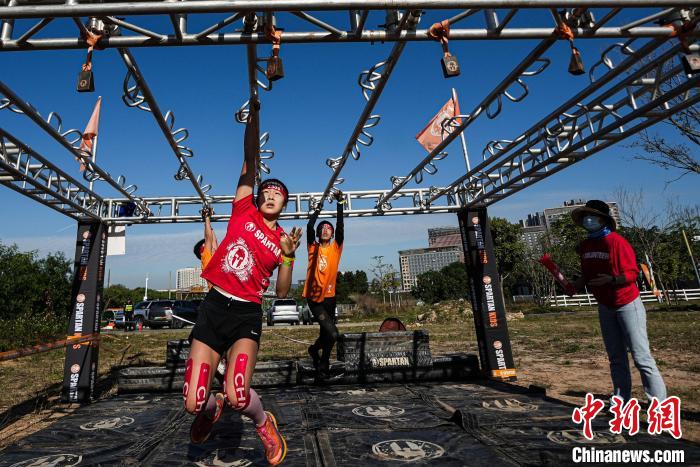 6000名小选手挑战斯巴达勇士儿童赛深圳站首周在