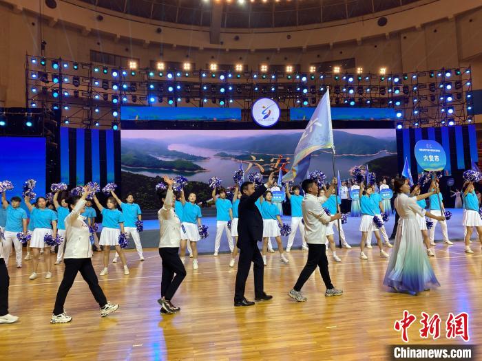 安徽省第六届全民健身运动会在淮北盛大开幕，