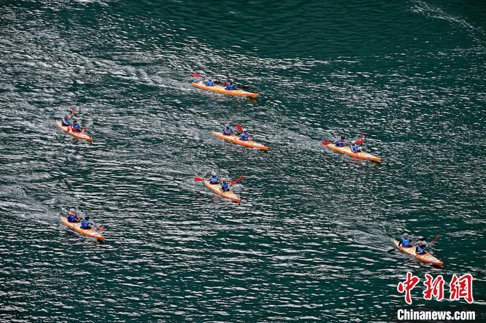 武隆举行的2024年“问界杯”第19届中国国际山地