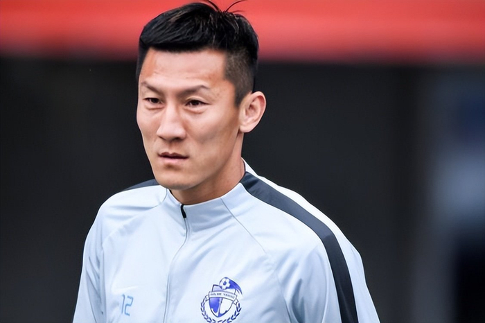 周挺率大连英博二队征战中乙联赛 保级目标引期