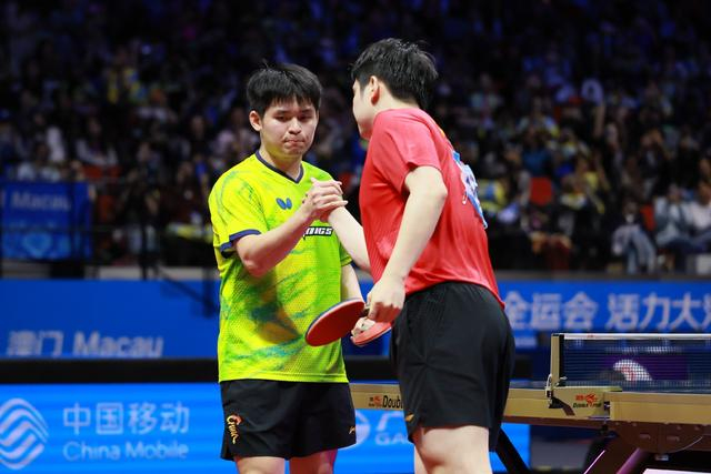 林诗栋肩袖肌腱炎伴撕裂退出澳门世界杯，伦敦