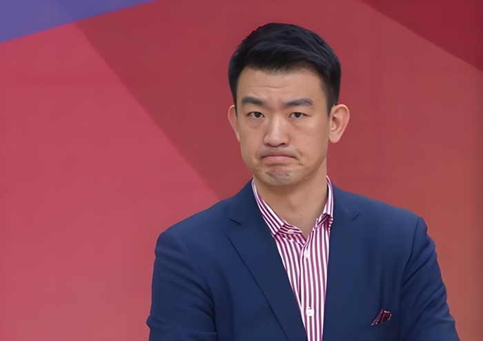 广厦队惨败广东队20分 王博质疑对手防守动作