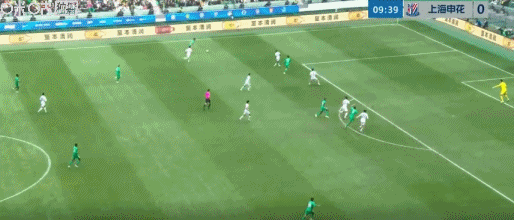 陈晋一任意球世界波助申花扳平国安，申花逆境