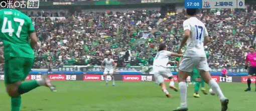 陈晋一任意球世界波助申花扳平国安，申花逆境