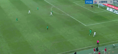 陈晋一任意球世界波助申花扳平国安，申花逆境